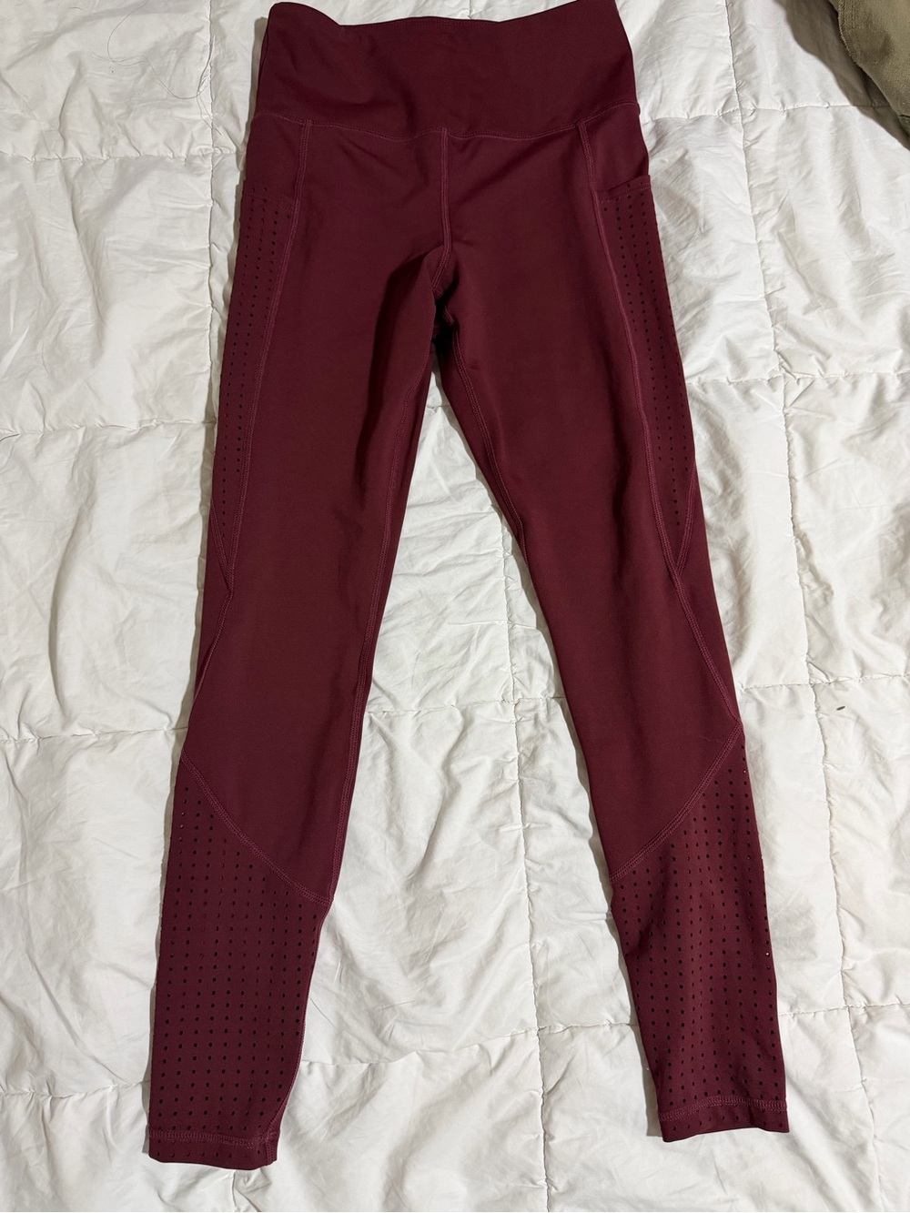Curves N Combatboots High-Waist Burgundy Active Leggings